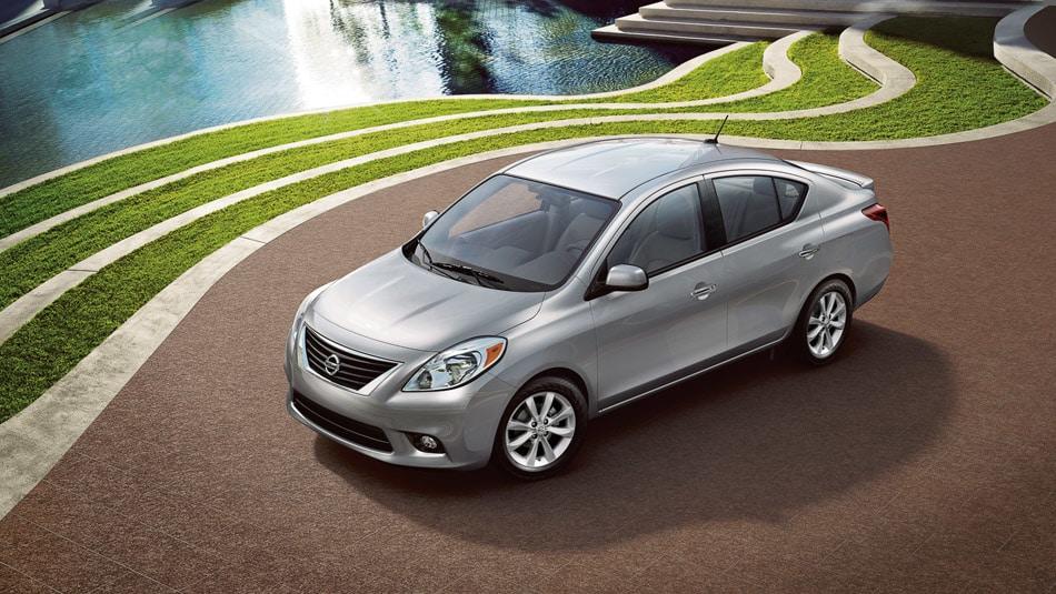 2014 Nissan Versa Sedan Exterior Front End.jpg 2014 Nissan Versa Sedan Exterior Front End