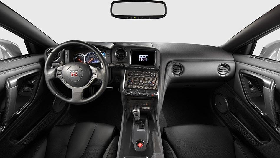 2015 Nissan GT-R Exterior Rear View 2015 Nissan GT-R Exterior Rear View