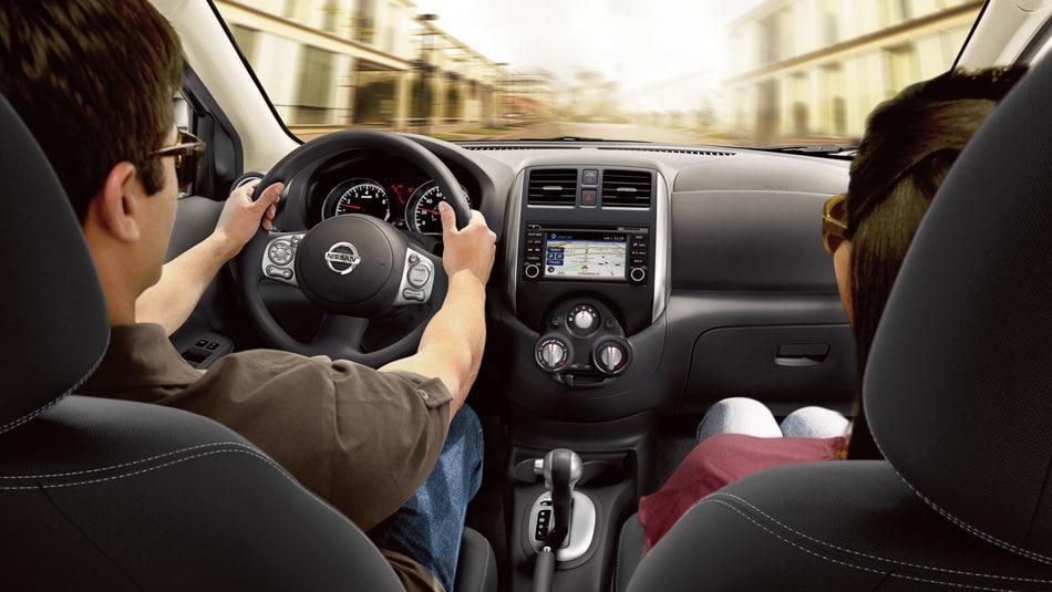 2014 Nissan Versa Sedan Interior Dashboard.jpg 2014 Nissan Versa Sedan Interior Dashboard