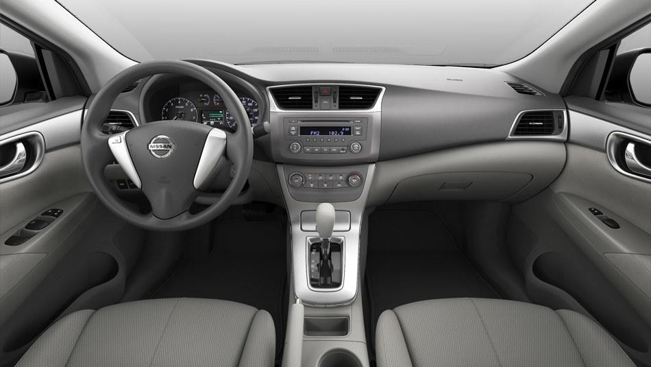 2014 Nissan Sentra Interior 2014 Nissan Sentra Interior