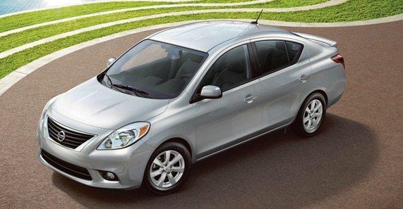 2013 Nissan Versa Exterior Front End.png